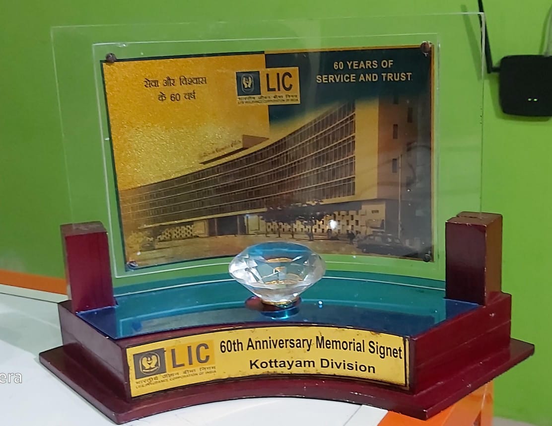 60th Anniversary Memorial Signet